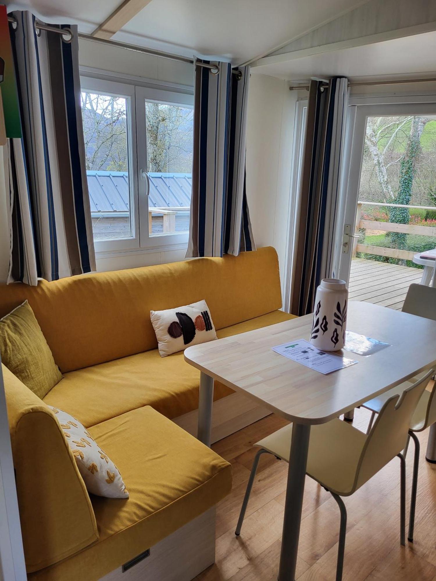 Camping Ixtila Mobilhome Betzuela Larrau Exteriér fotografie